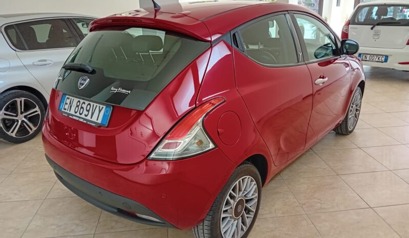 LANCIA YPSILON 1.200 PLATINUM pieno