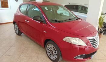 LANCIA YPSILON 1.200 PLATINUM pieno